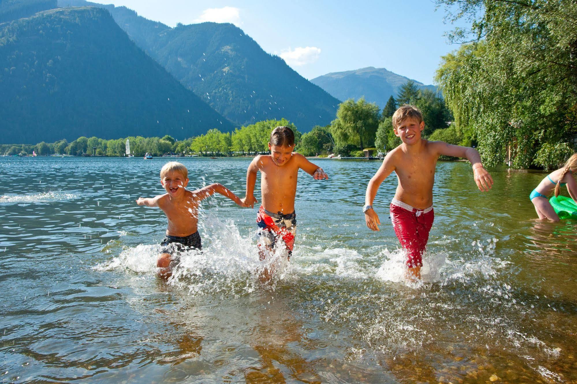 Chaletdorf Zellersee Maishofen Εξωτερικό φωτογραφία
