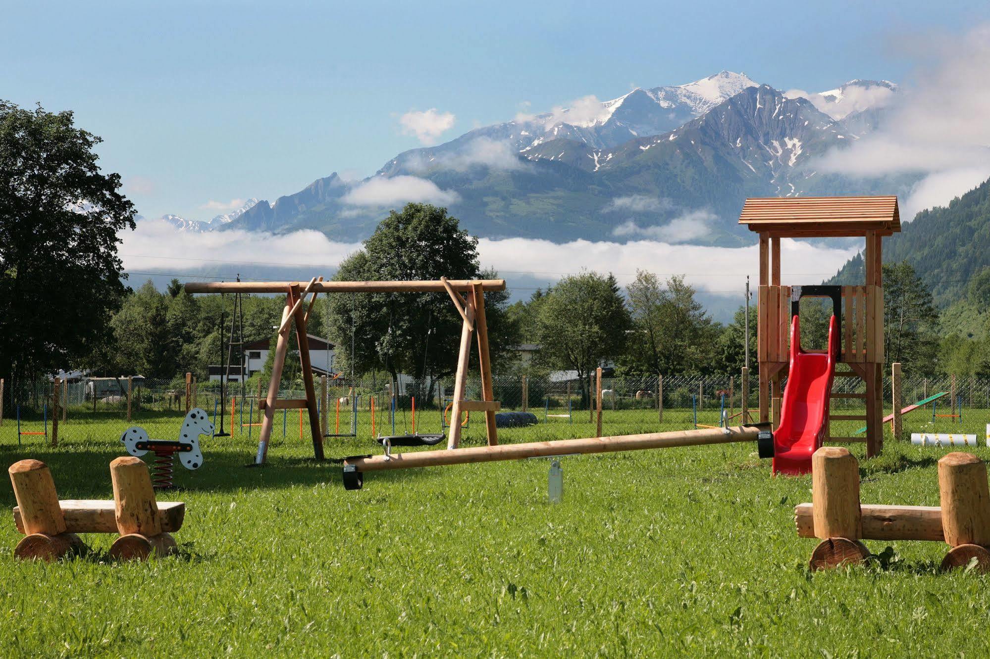 Chaletdorf Zellersee Maishofen Εξωτερικό φωτογραφία